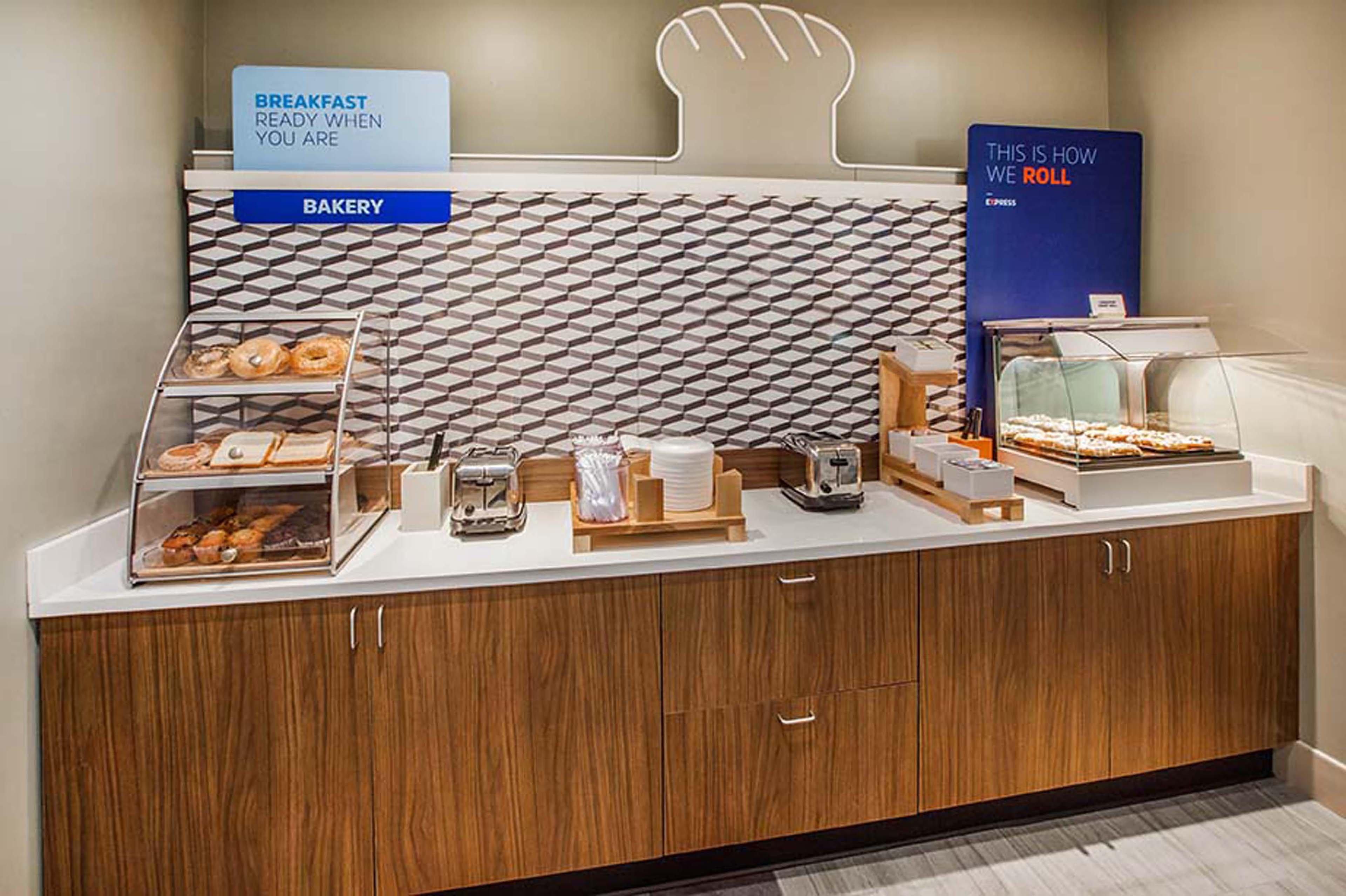 Hotel Express Hershey-harrisburg Area By Ihg
